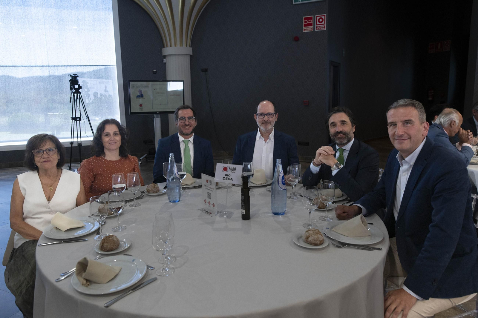 Galería | Mario Ruiz-Tagle, CEO de Iberdrola España, congrega a numerosas personalidades en el Foro La Región