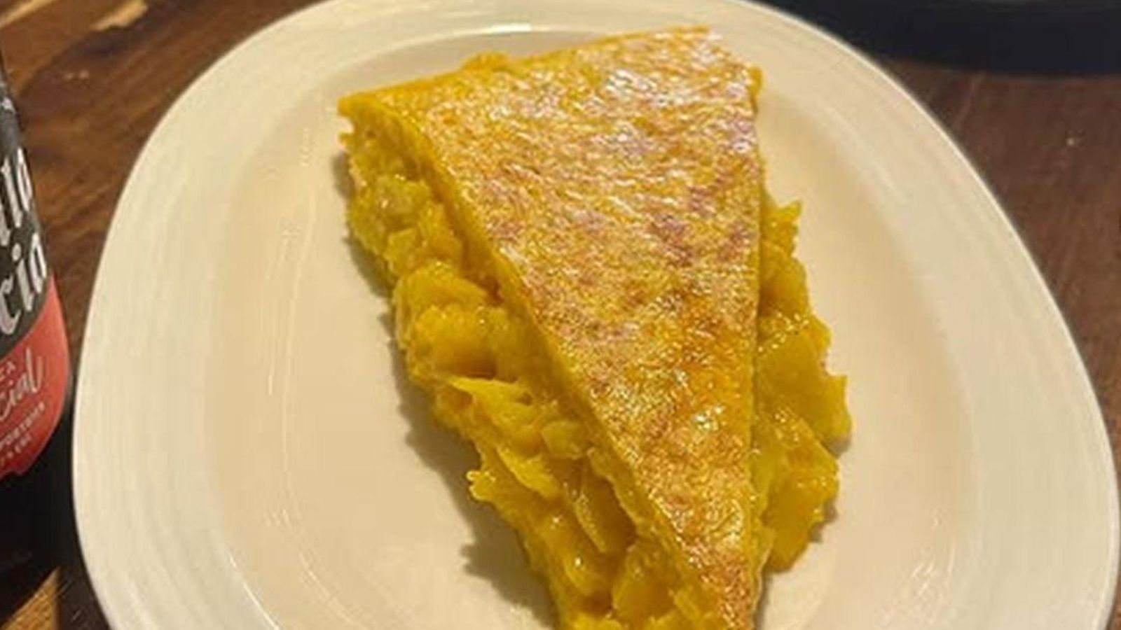 Elaboración jugosa y perfecta: O Frade es uno de los templos de la tortilla en la zona de Os Viños de Ourense.