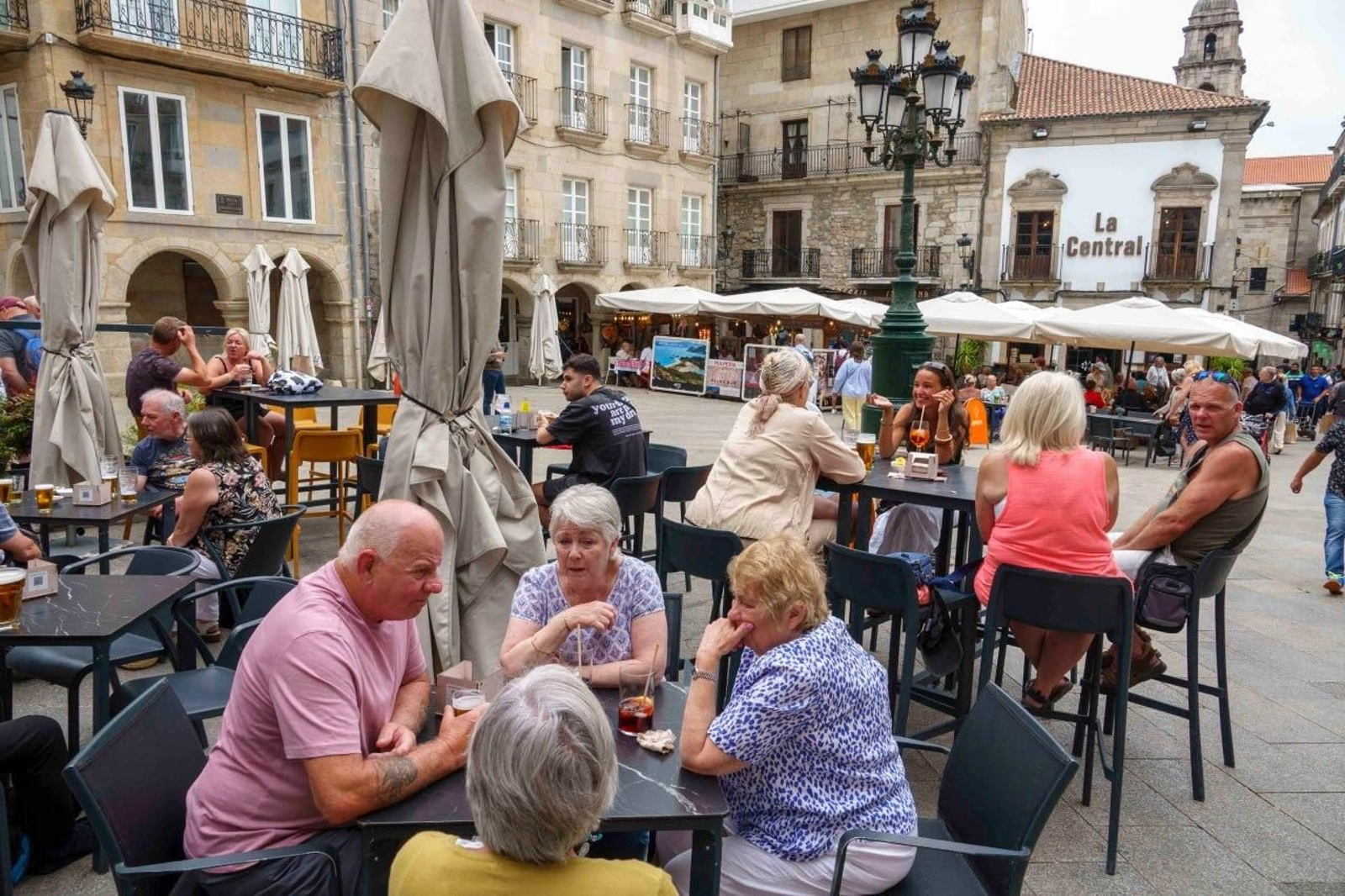 Galería | Vigo recibe una marea de cruceristas británicos