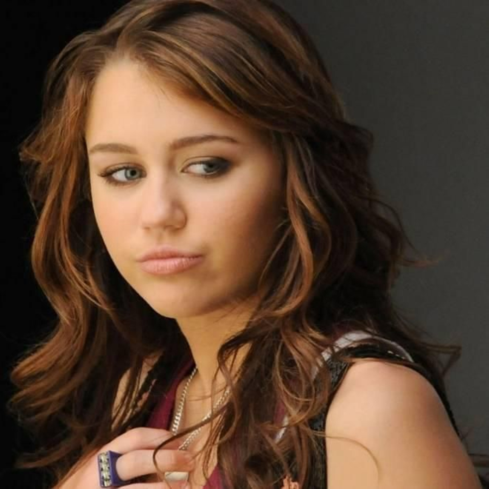 Miley Cyrus con maquillaje