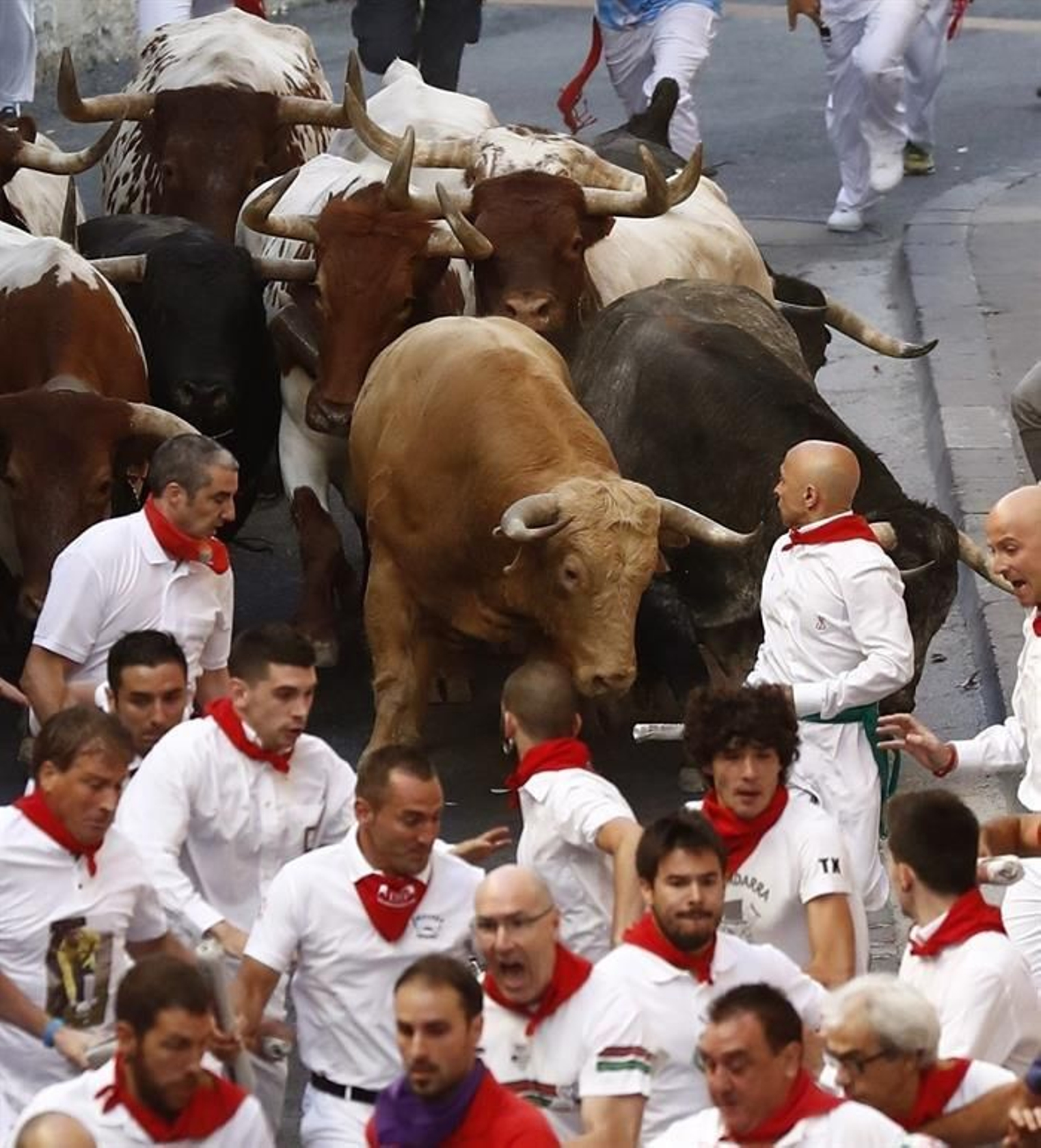 El primer encierro de los Sanfermines 24