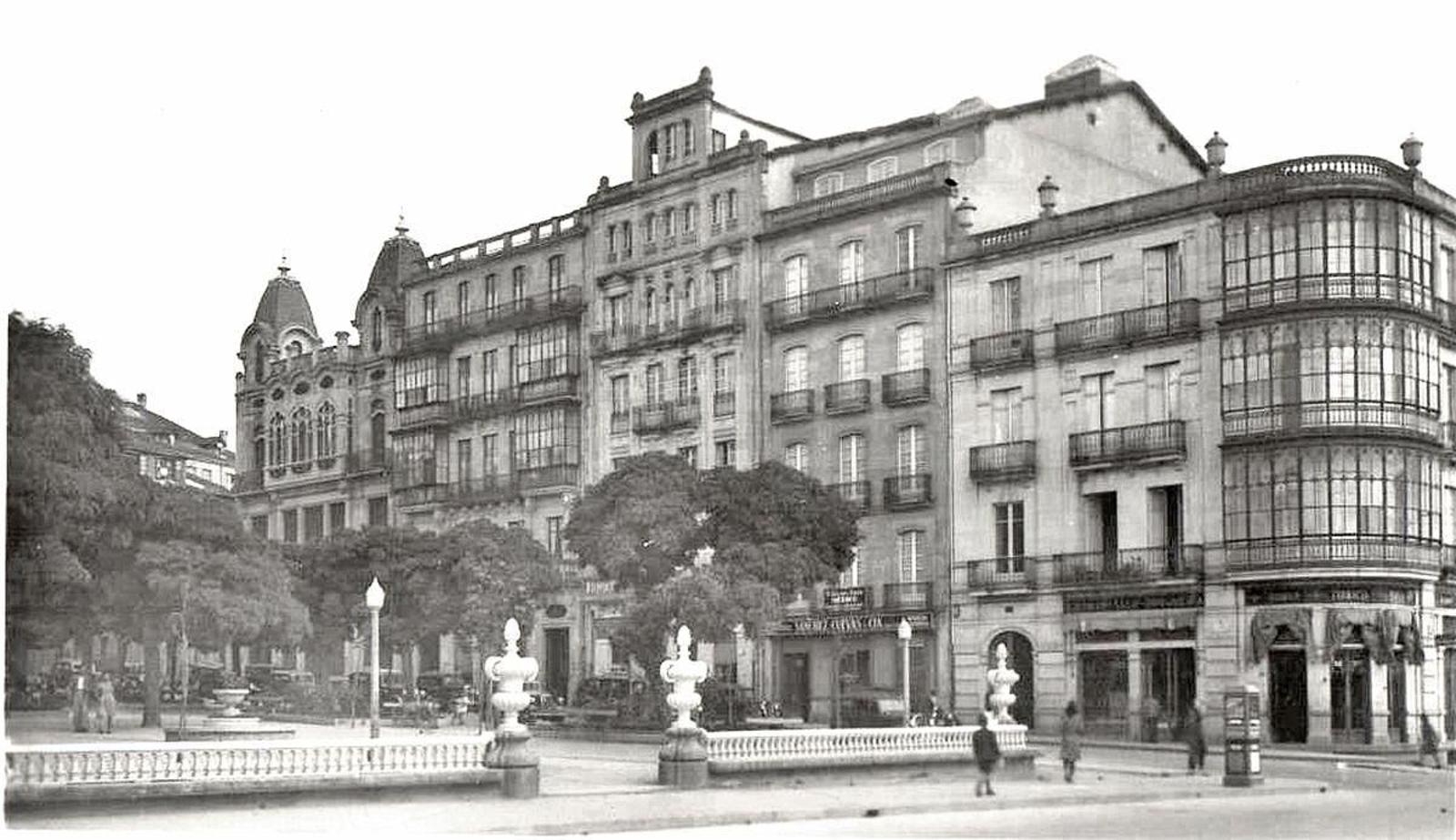 Plaza Obispo Cesáreo.