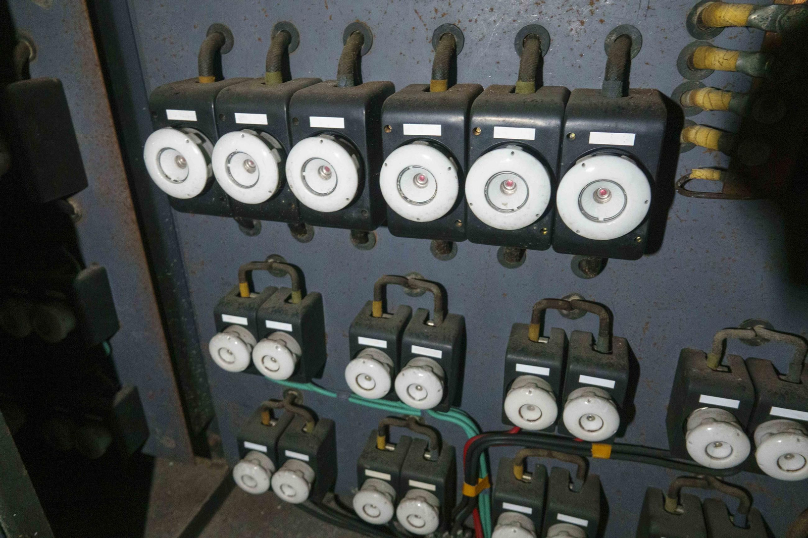 Galería | El interior del búnker nuclear que se esconde en O Castro