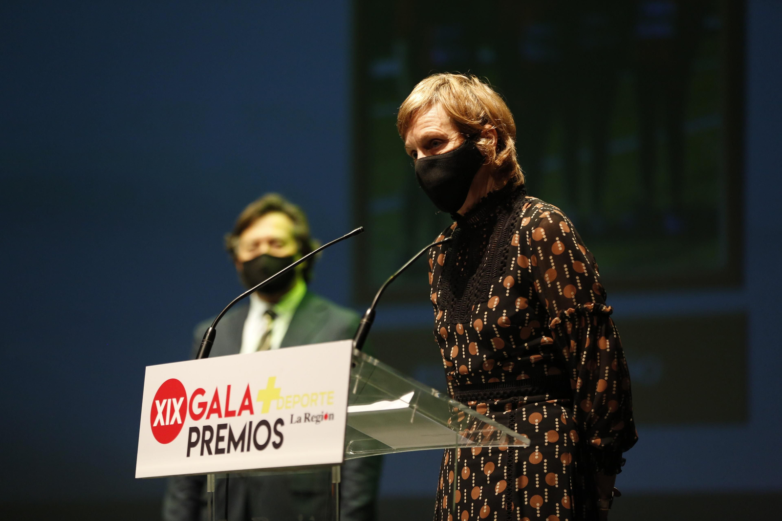 El IES Nº1 O Carballiño recibió un reconocimiento a su labor