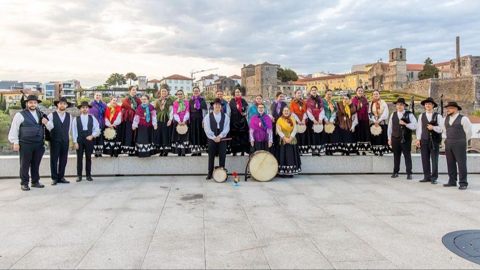Concierto de primavera por 50 años de cultura gallega en O Irixo
