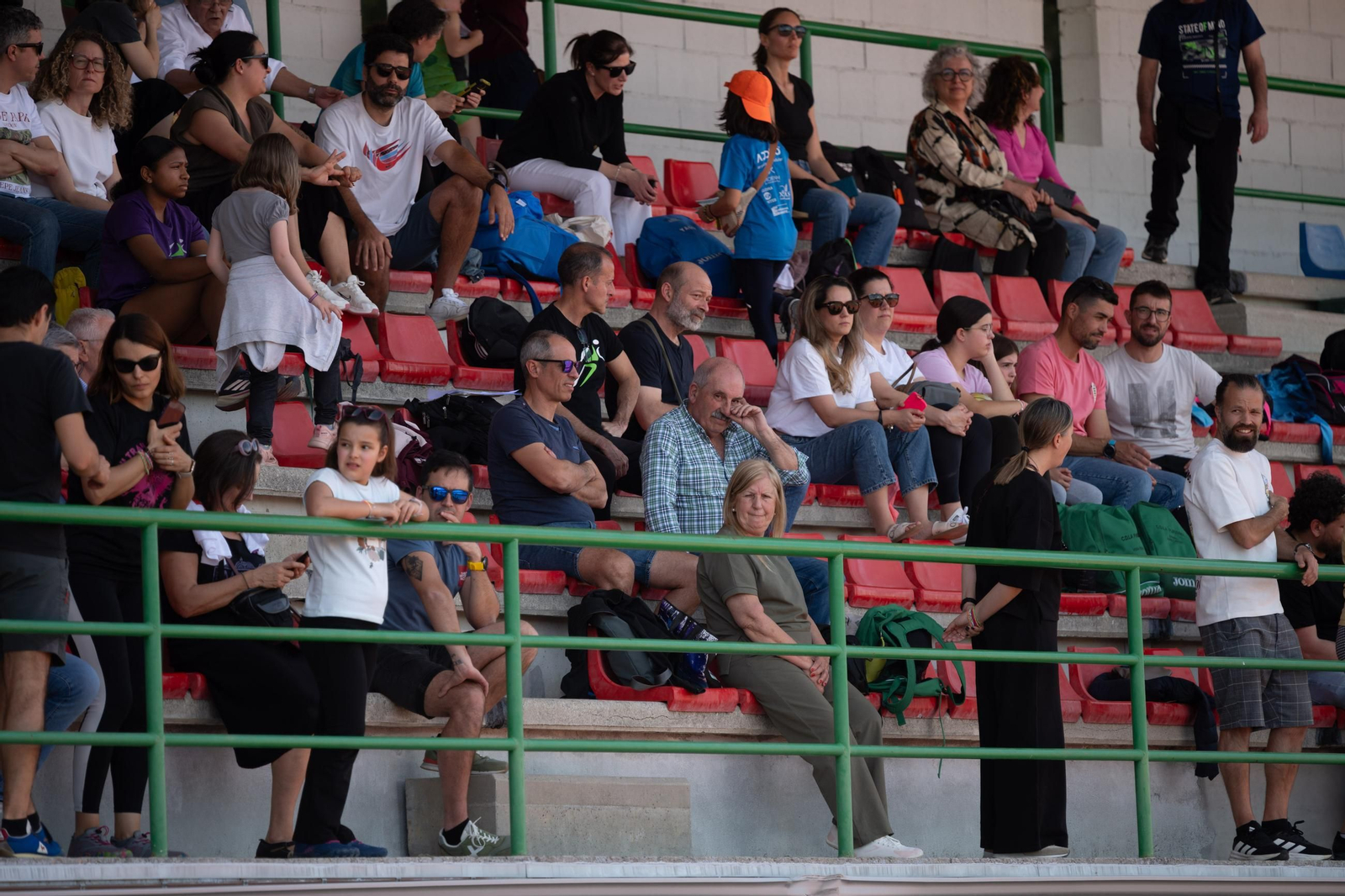 Galería | El atletismo ourensano disfruta en el 1er Trofeo Germán González