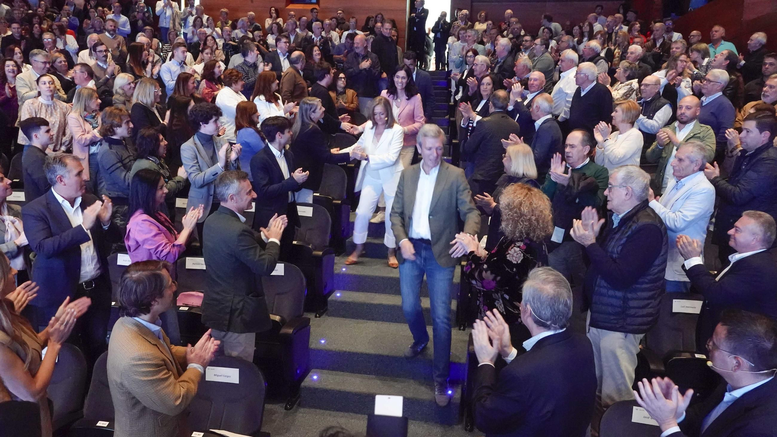 Galería | Rueda lidera el acto del PPdeG en Vigo y hace balance del mandato