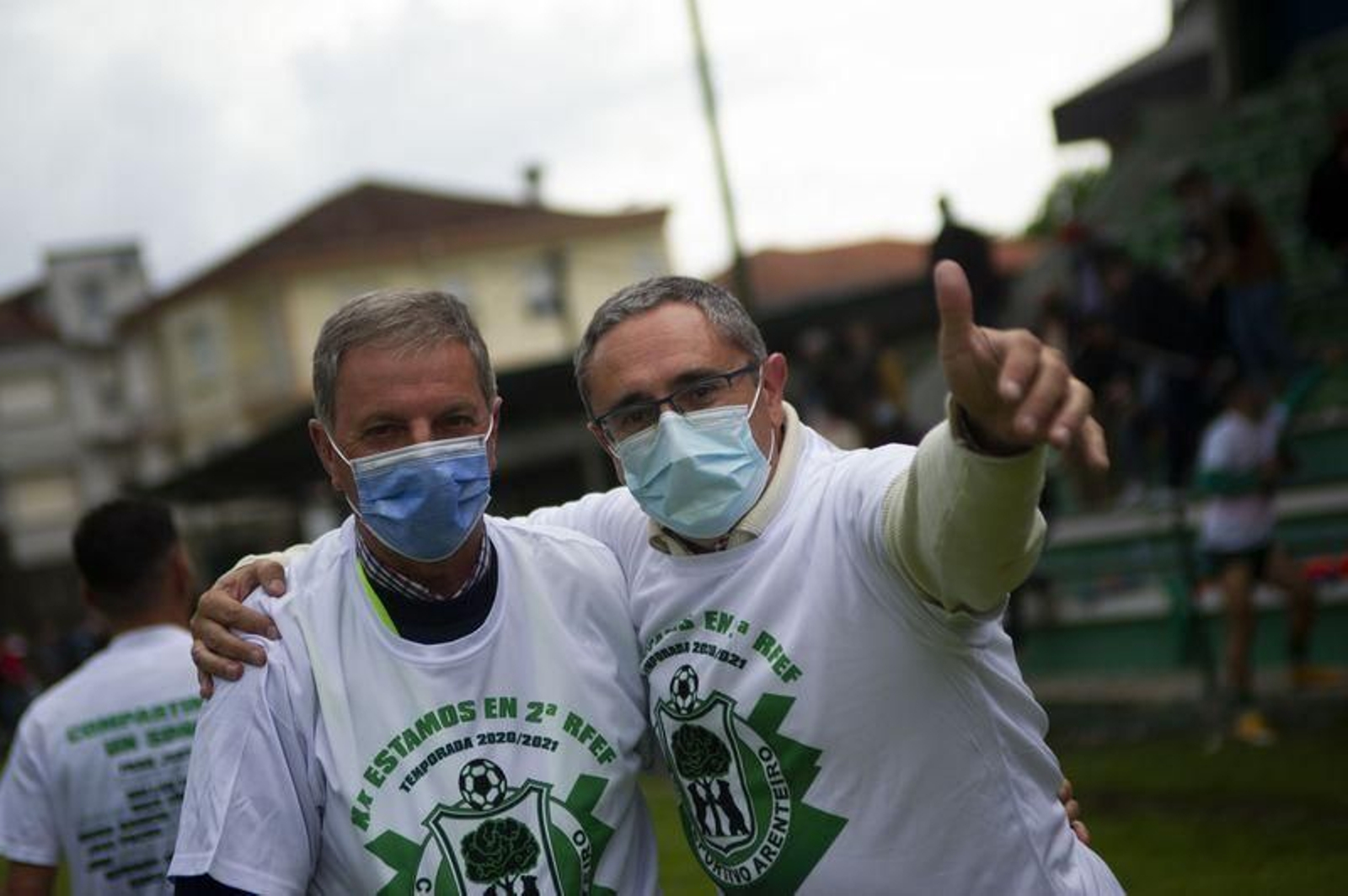 El Arenteiro celebra el ascenso a la Segunda Federación (MARTIÑO PINAL).