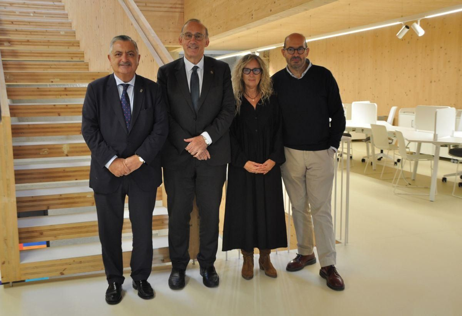 Ernesto Pedrosa, Manuel Reigosa, Isabel Diéguez y Andrés Mazaira, ayer en la presentación.