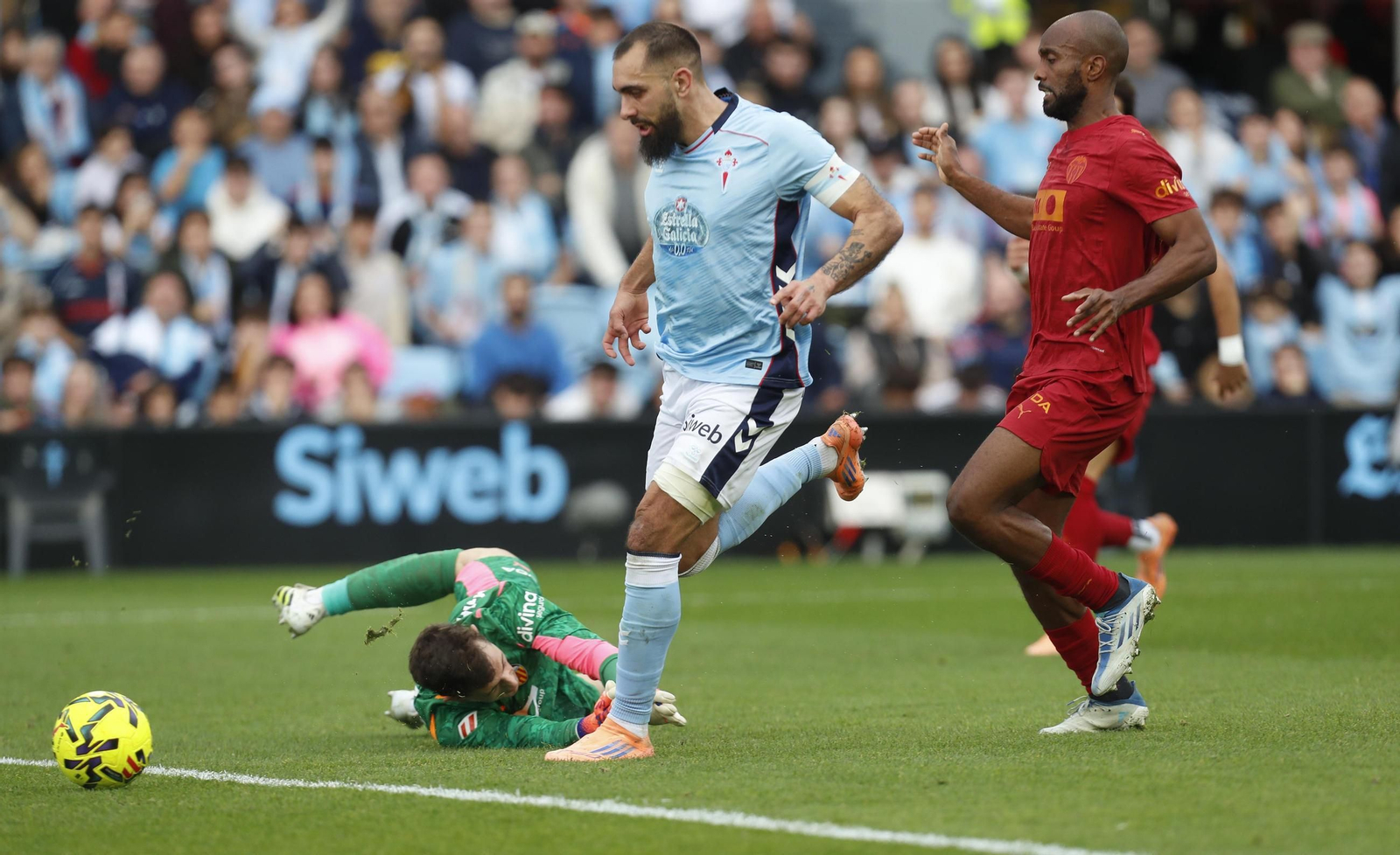Galería | El Celta se da un festín en Balaídos frente al Valencia