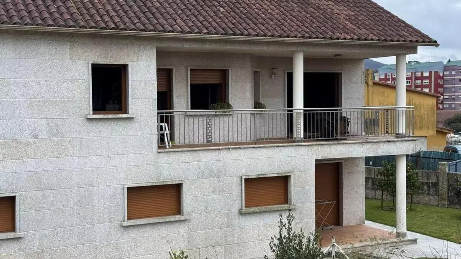 Casa donde residía la mujer fallecida en Porriño. | Alberte