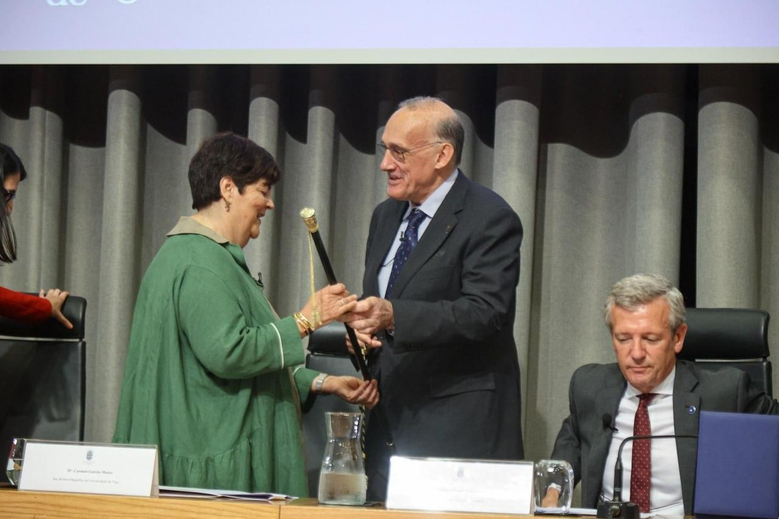 Galería | Histórica toma de posesión de la primera rectora de la UVigo
