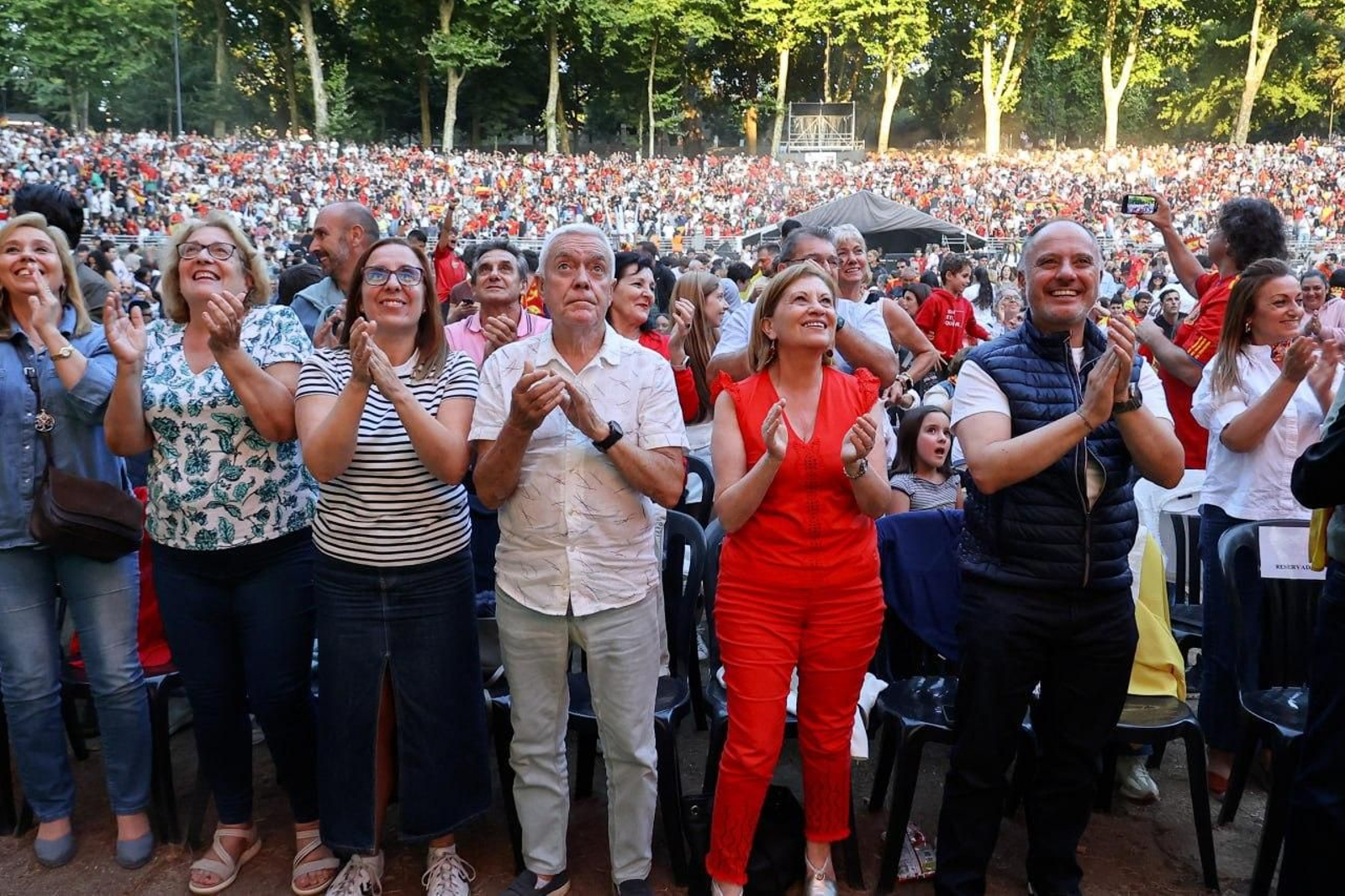 Galería | Castrelos, a reventar para ver a la selección