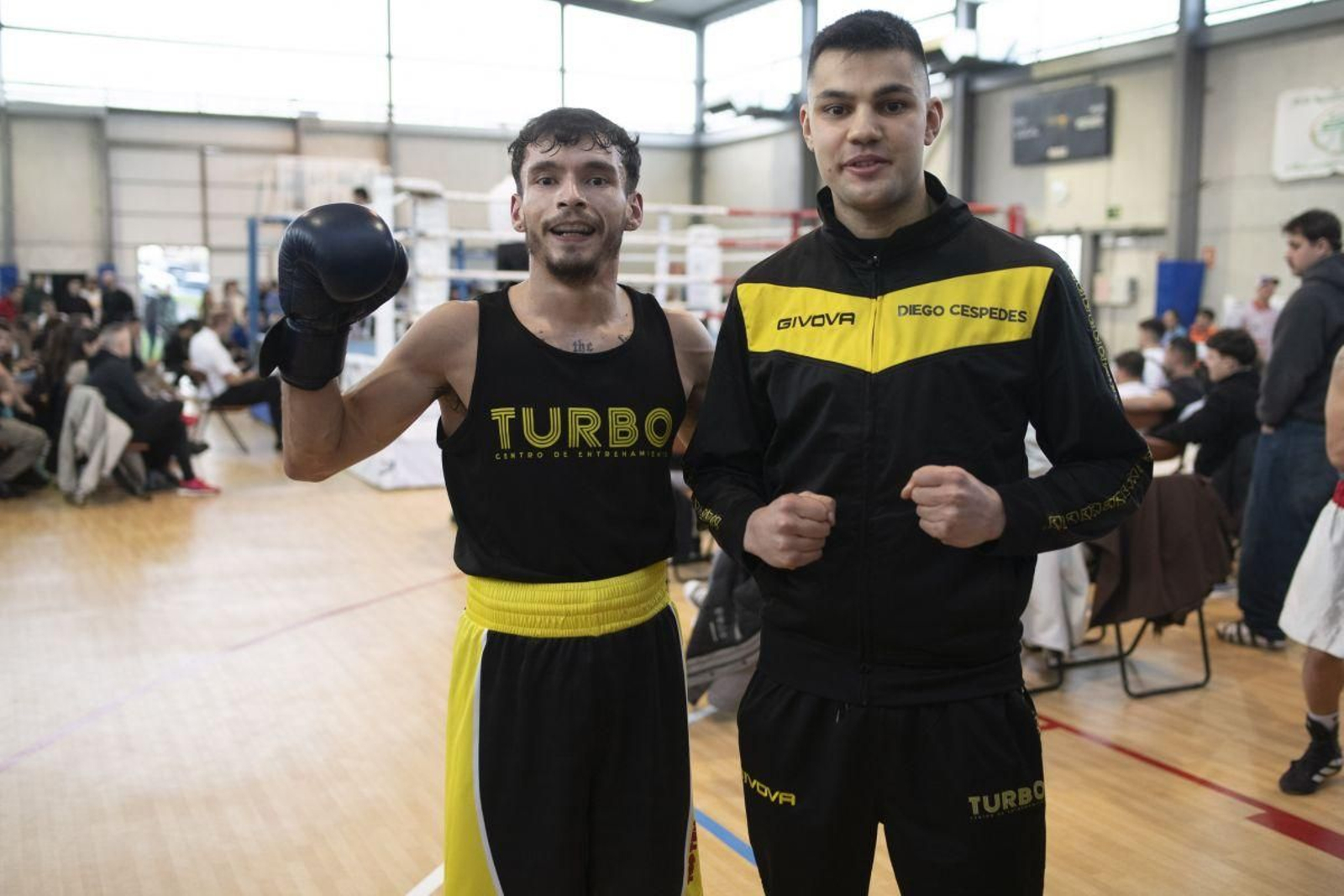 Galería | Espectáculo de nivel entre las 12 cuerdas