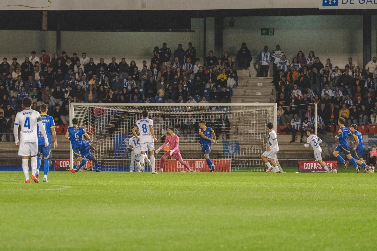 O Couto vibra en el Auriense vs. Deportivo de A Coruña de la Copa del Rey