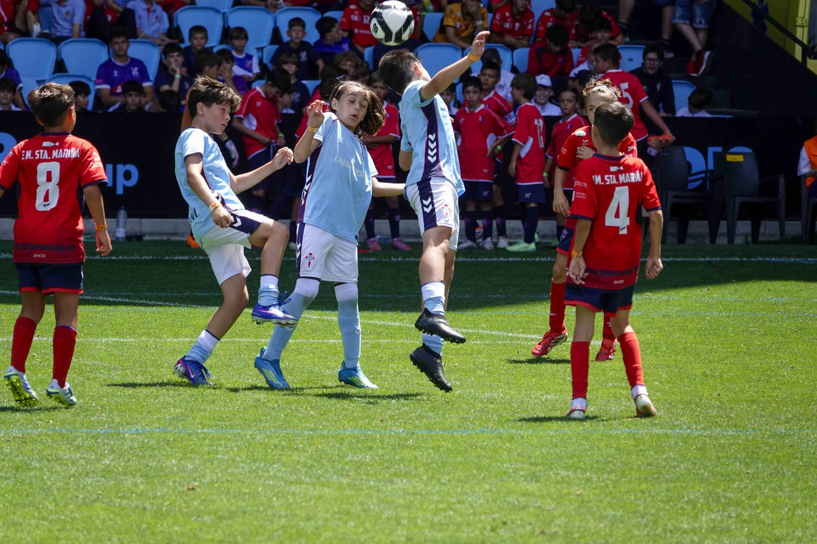 Galería | Balaídos despide la Vigo Cup con el acto de clausura y entrega de medallas