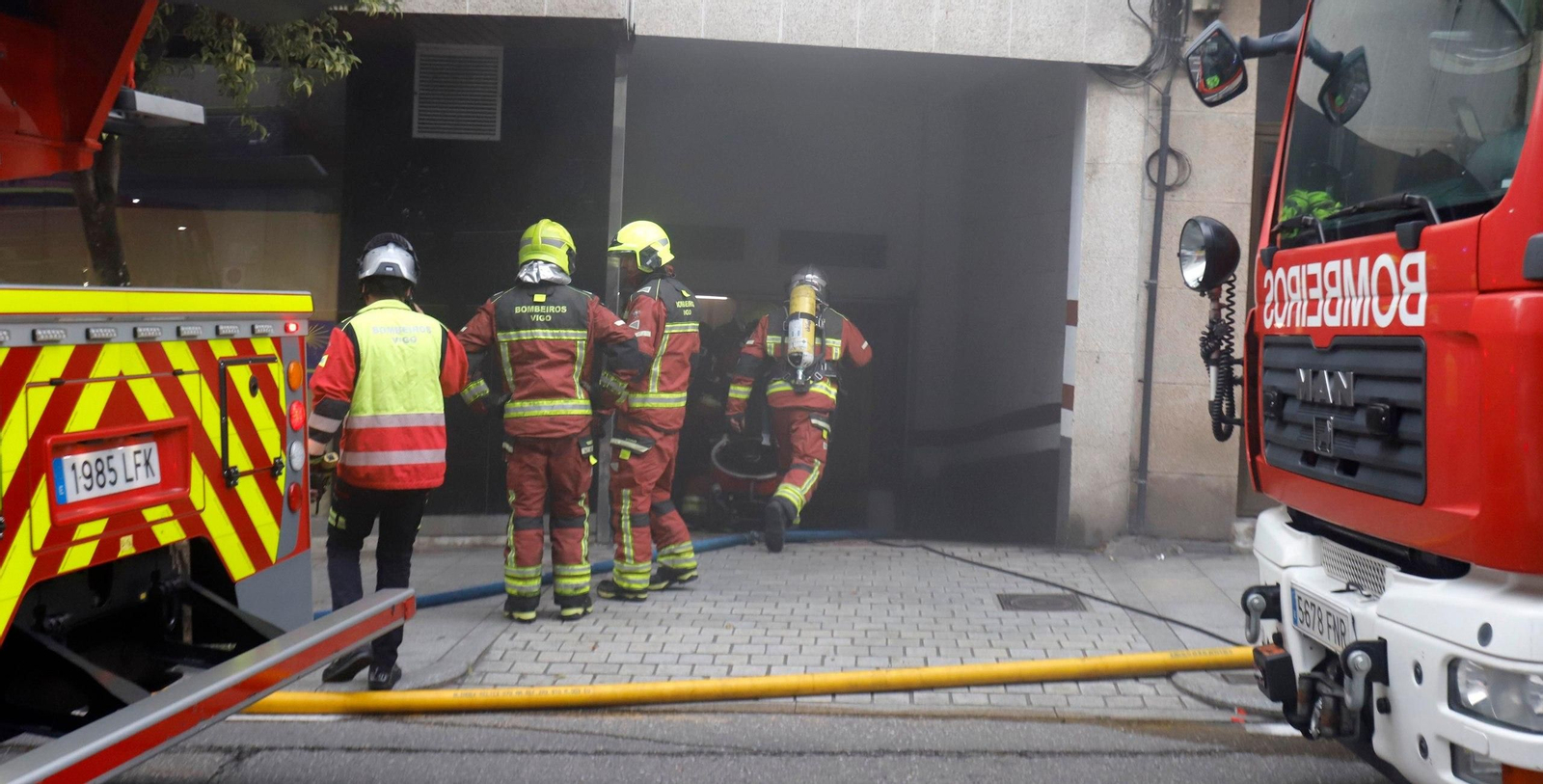 Segundo incendio en un garaje de Vigo en el mismo día, ahora en Sanjurjo Badía