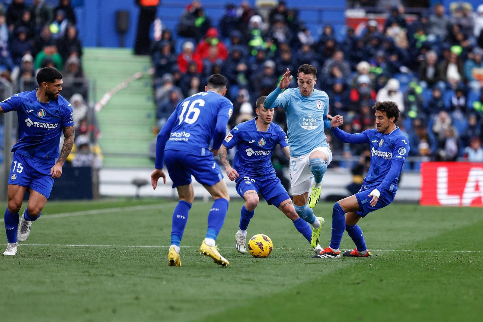 Partido entre el Getafe y el Celta.