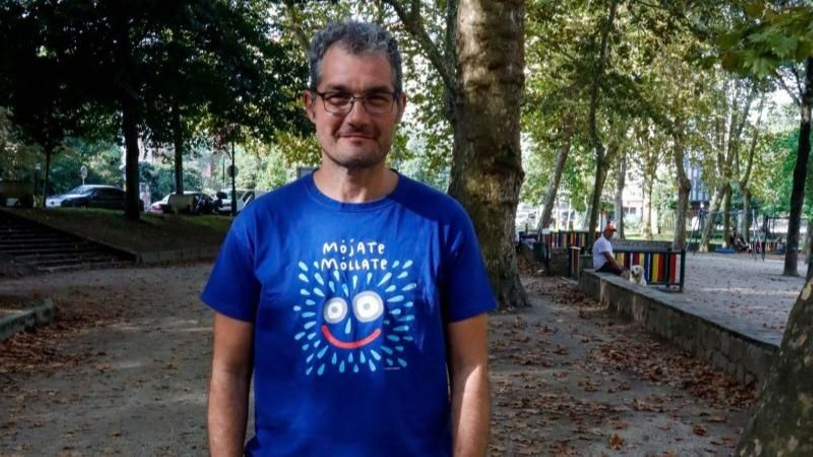 El vigués Víctor Vaquero, ayer por la mañana en la caminata de Castrelos.