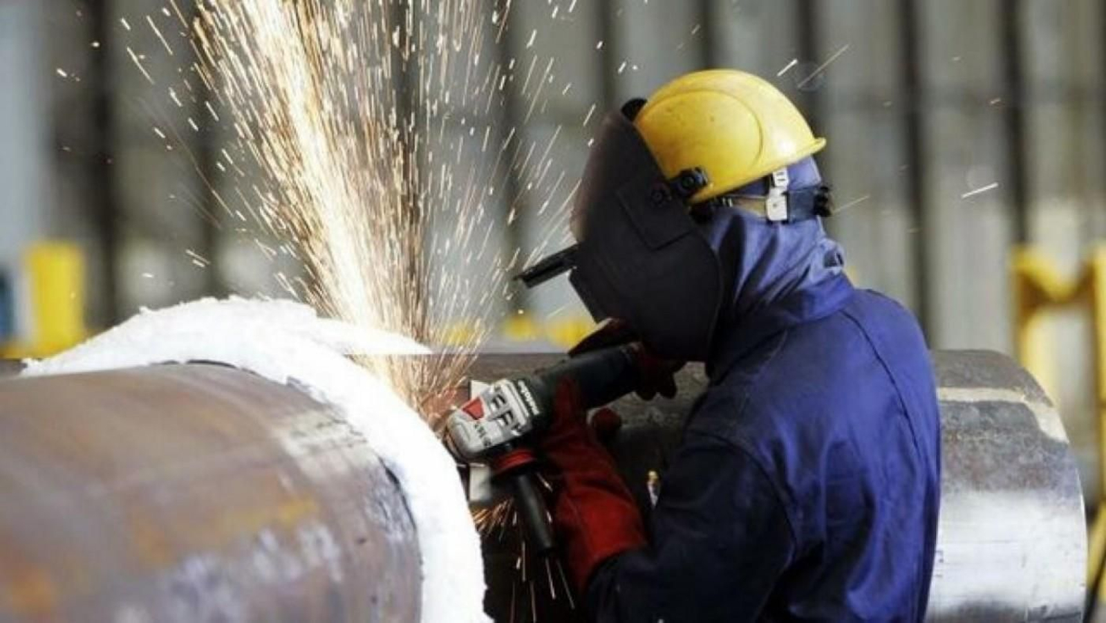 Un trabajador del metal