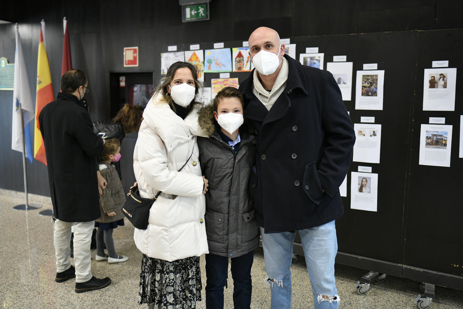Acto institucional por el aniversario de la Constitución en el auditorio de Ourense.
Belén, Marc, Pep.
Foto: Xesús Fariñas