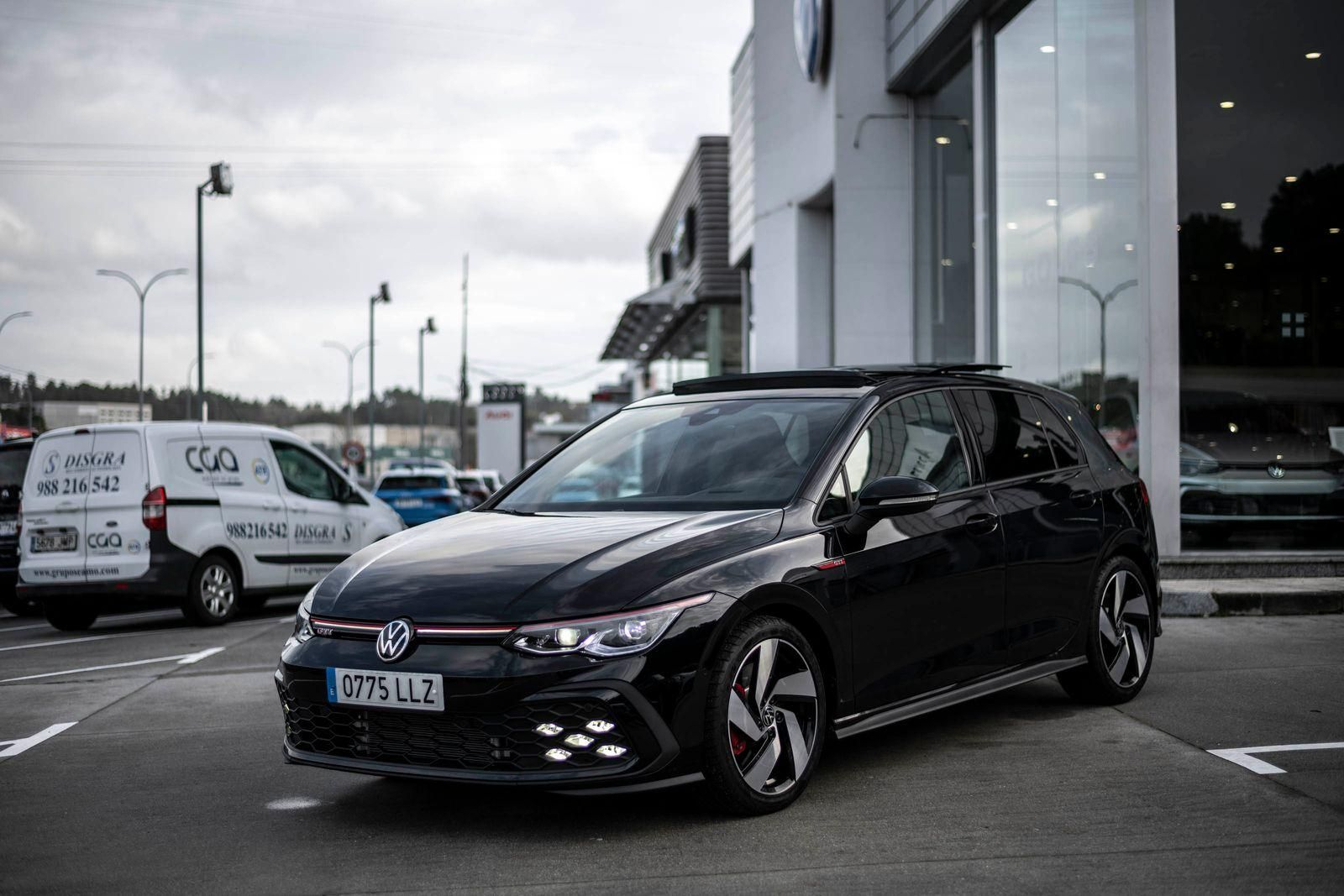 SAN CIBRAO DAS VIÑAS (APERSA). 21/01/2021. OURENSE. Nuevo Volkswagen Golf GTI versión 8. FOTO: ÓSCAR PINAL