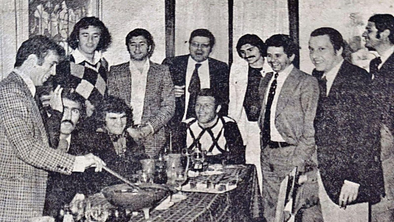 Los jugadores del Real Madrid de “queimada”.