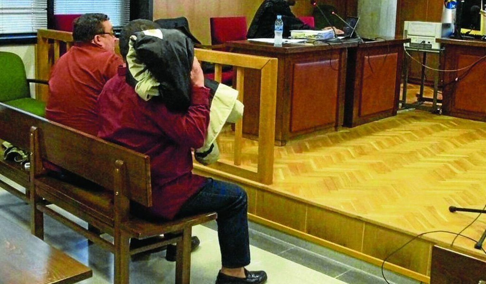 Los hermanos Hermida en el juicio del Penal 2 antes de su fuga.