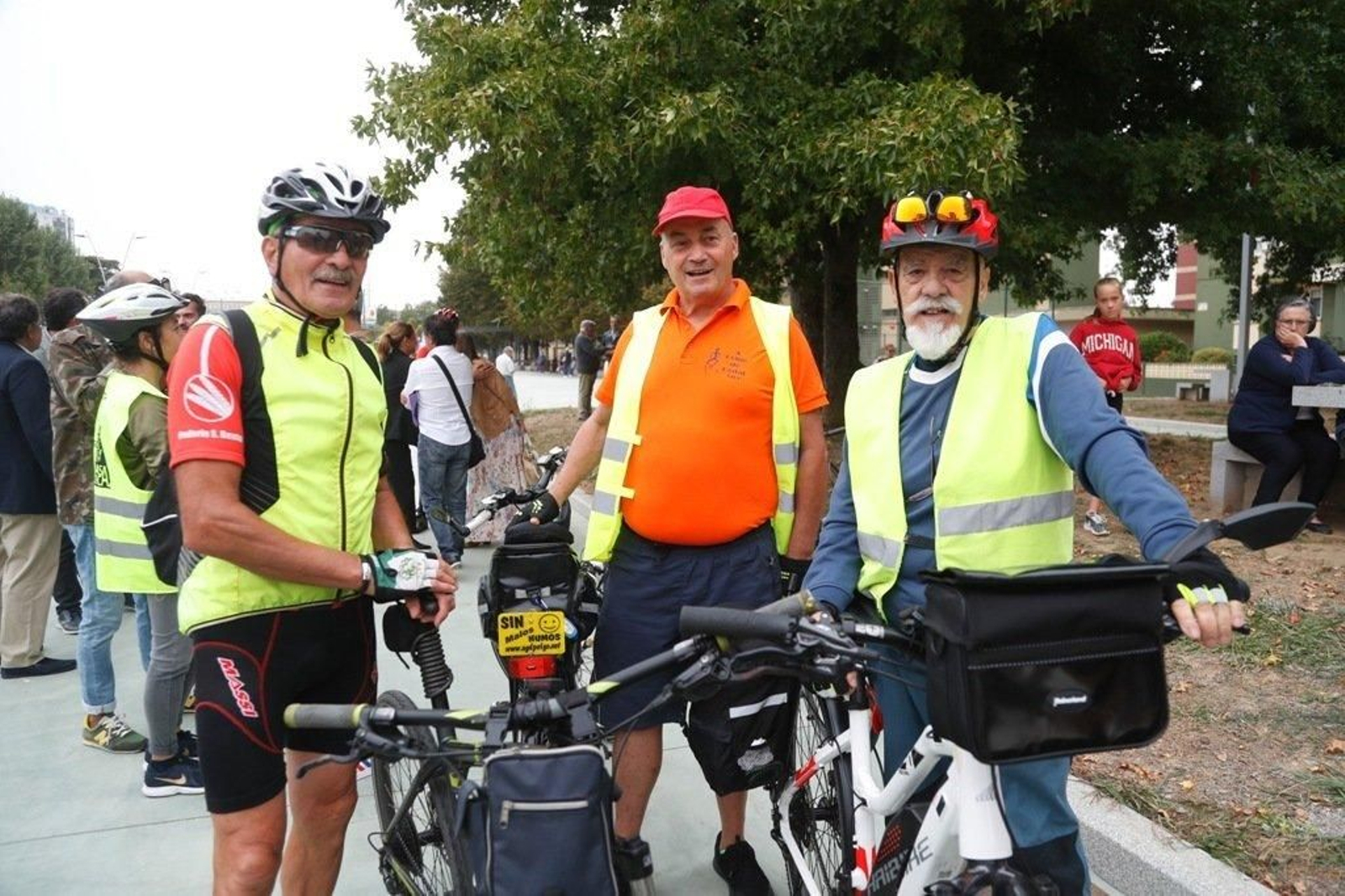 Vigo estrena el carril bici  001225