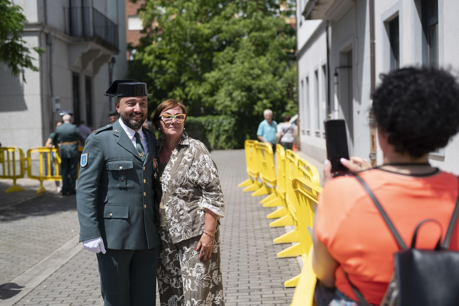 Galería | O Barco de Valdeorras se vuelca con el 182 aniversario de la Guardia Civil