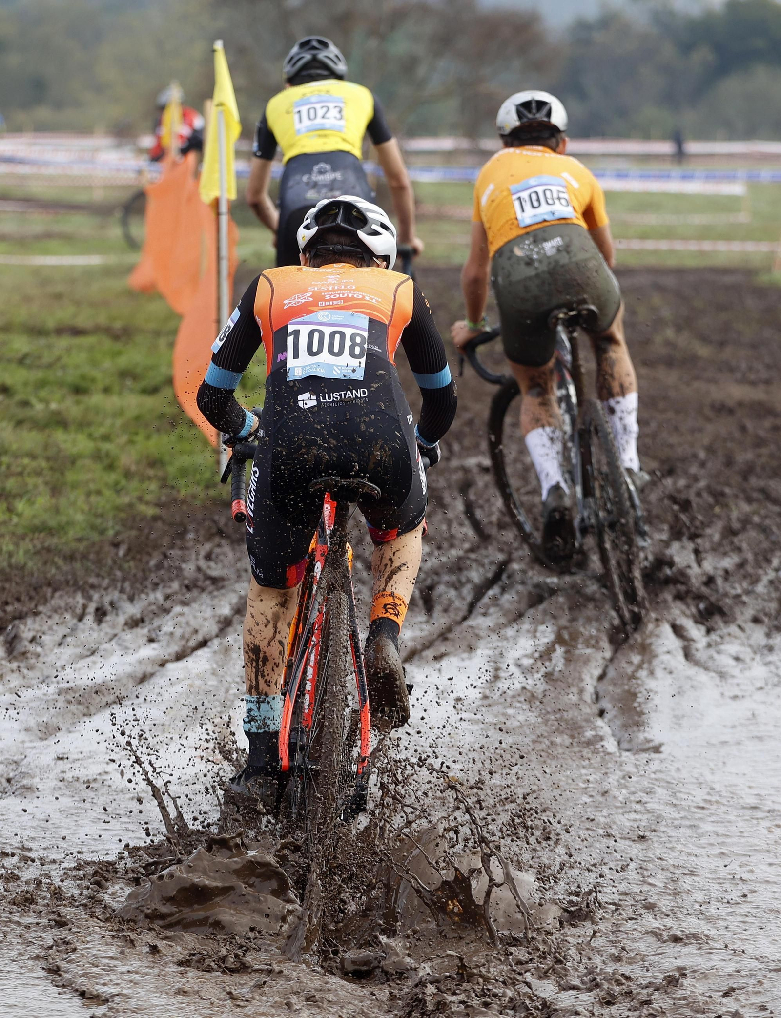 Galería | El ciclocross toma Porriño con una prueba puntuable de la Copa Galicia
