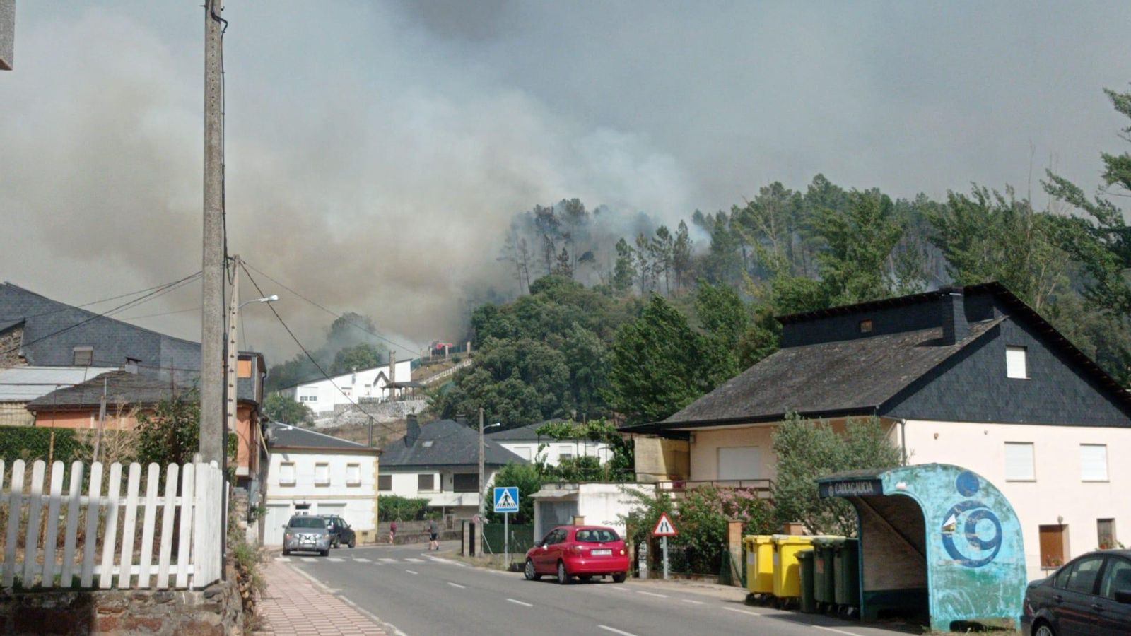 Éntoma, donde se acerca ya el fuego. Isaac Cruz.