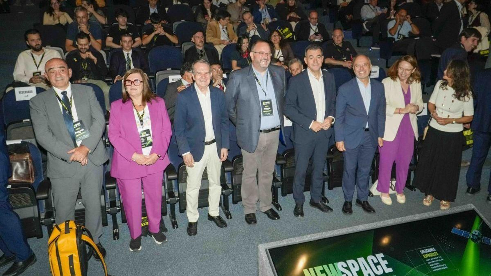 Inauguración del congreso con las autoridades en la sede de Afundación. Hubo lleno total.