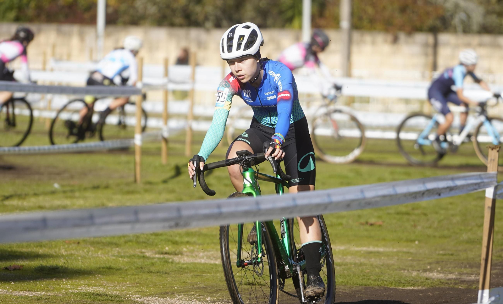 Galería | El ciclocross toma Ponteareas con más de 200 participantes