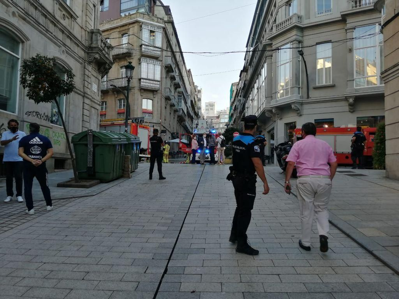 Un incendio se desata en la sede del Celta // Vicente Alonso