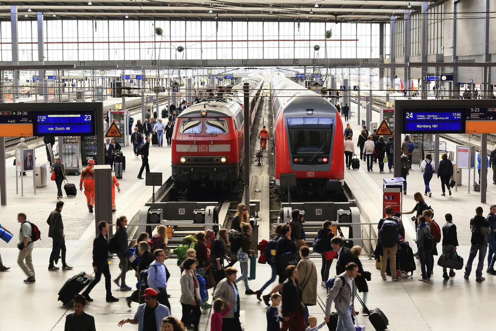Trenes en una estación de Munich