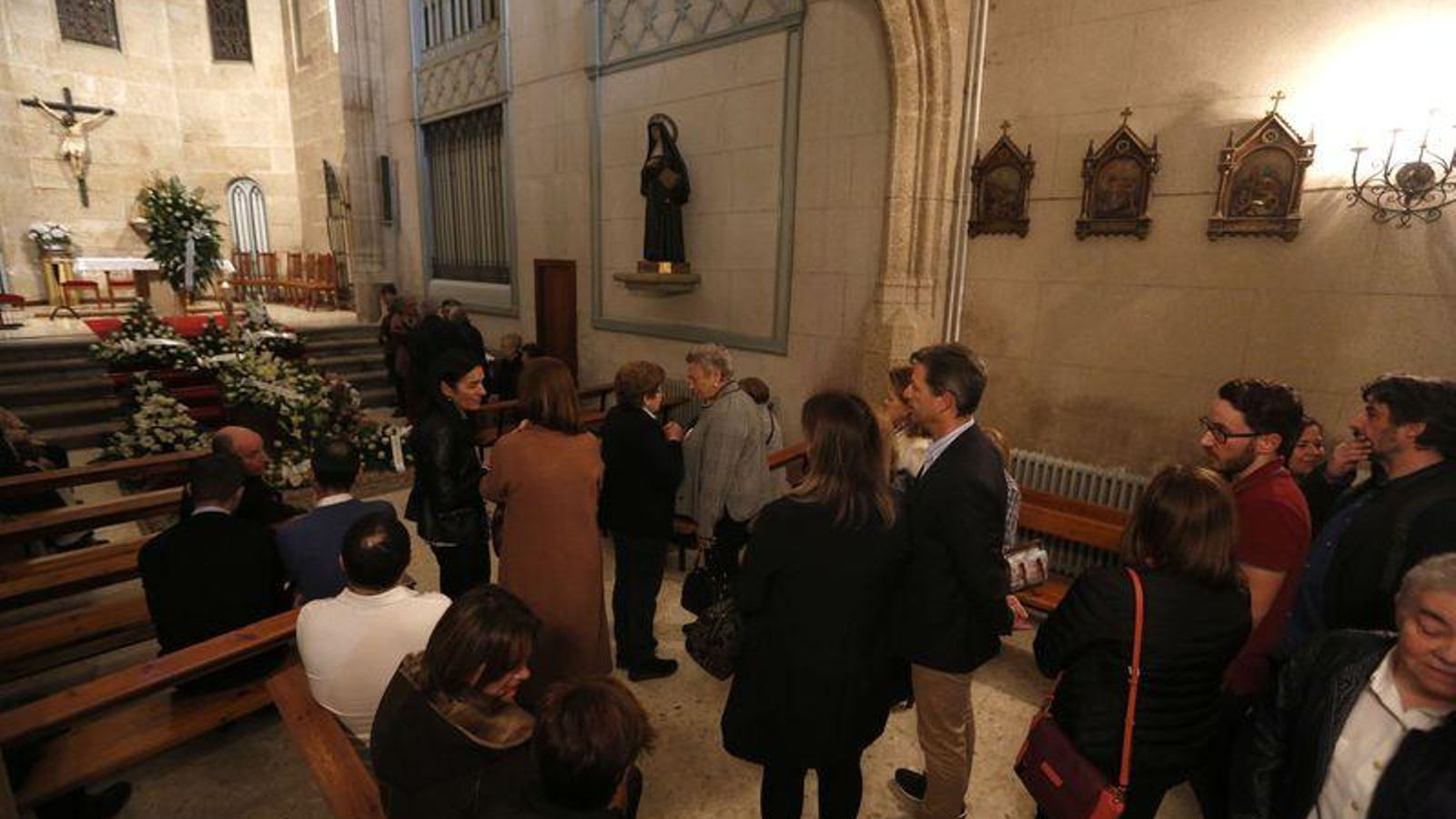Ourense. 10/03/2020. Capilla ardiente por Rosa Barciela, directora de Carmelitas. Foto: Xesús Fariñas