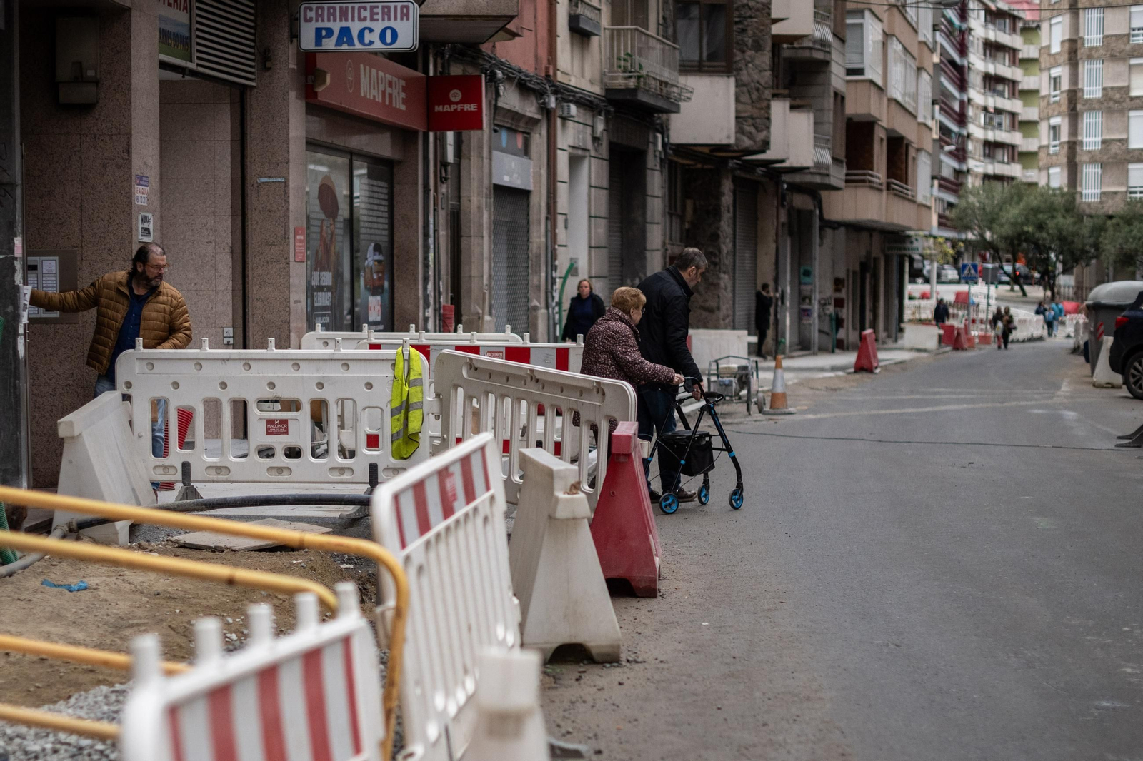 Galería | Así se encuentra la Avenida de Portugal tras la paralización de las obras por impagos del Concello de Ourense