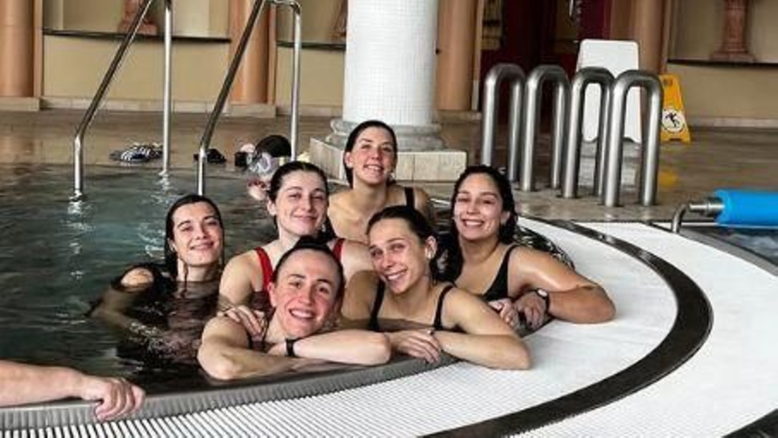 As xogadoras do Porriño gozaron onte das augas termais da localidade de Cheb.