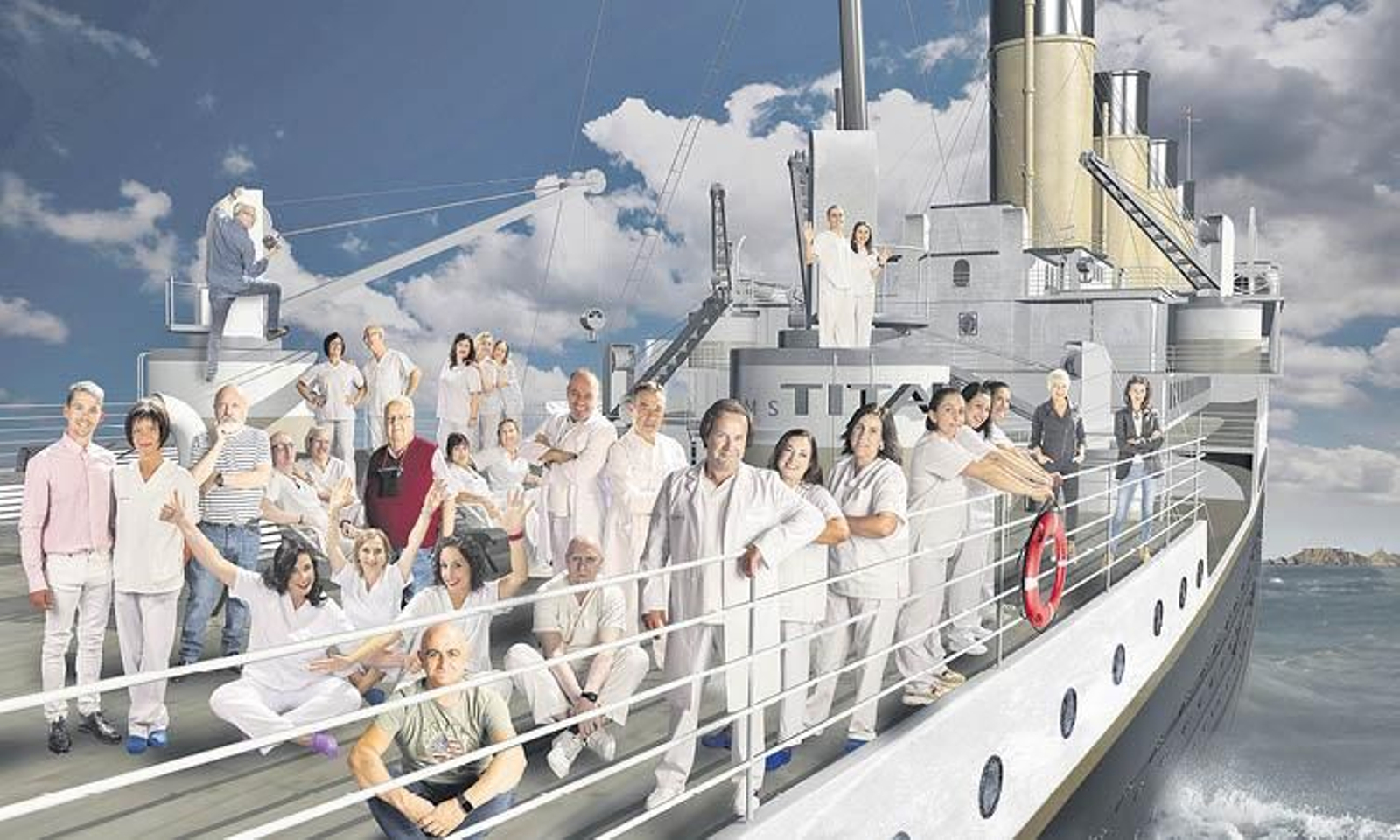 El equipo de sanitarios “actores” que participaron en la elaboración del calendario solidario.