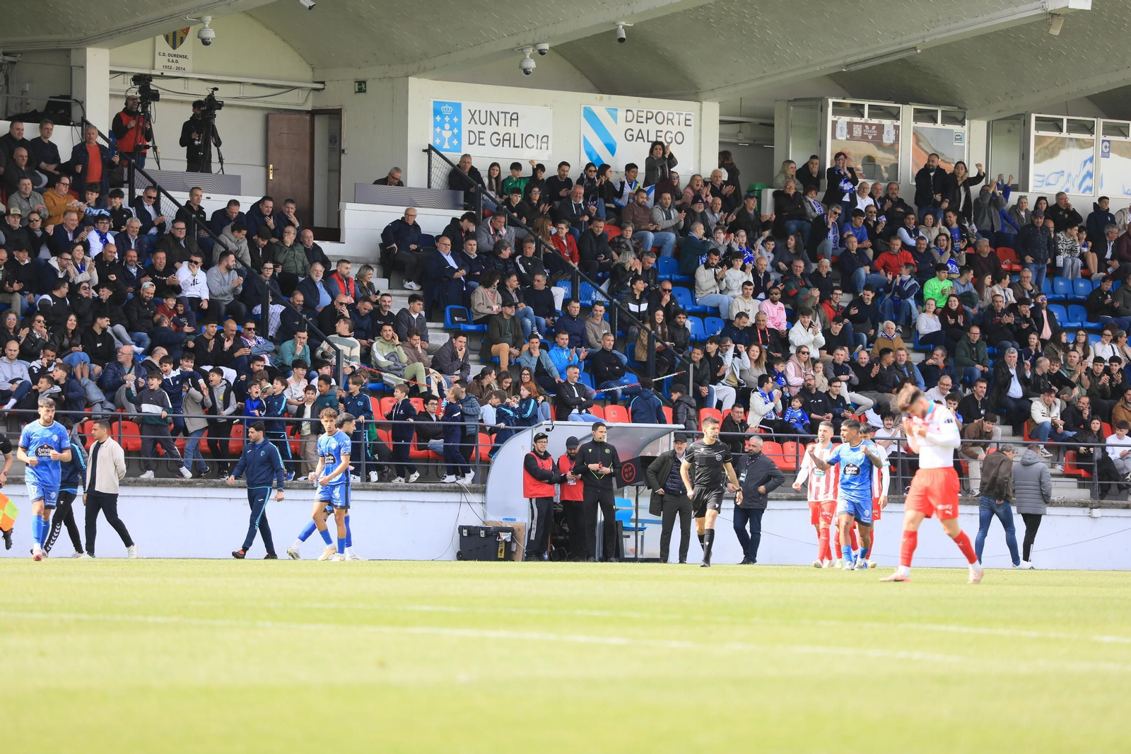 Galería 1 O Couto disfruta de una gran victoria del Ourense CF ante el Lugo (4-2)