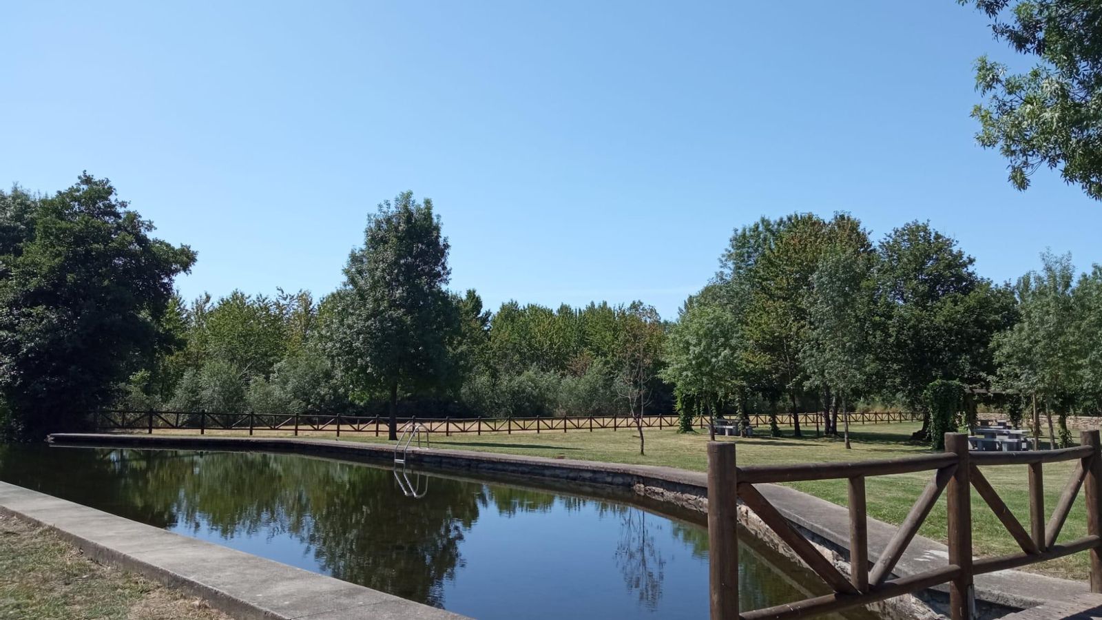 Nocedo, Castrelo do Val