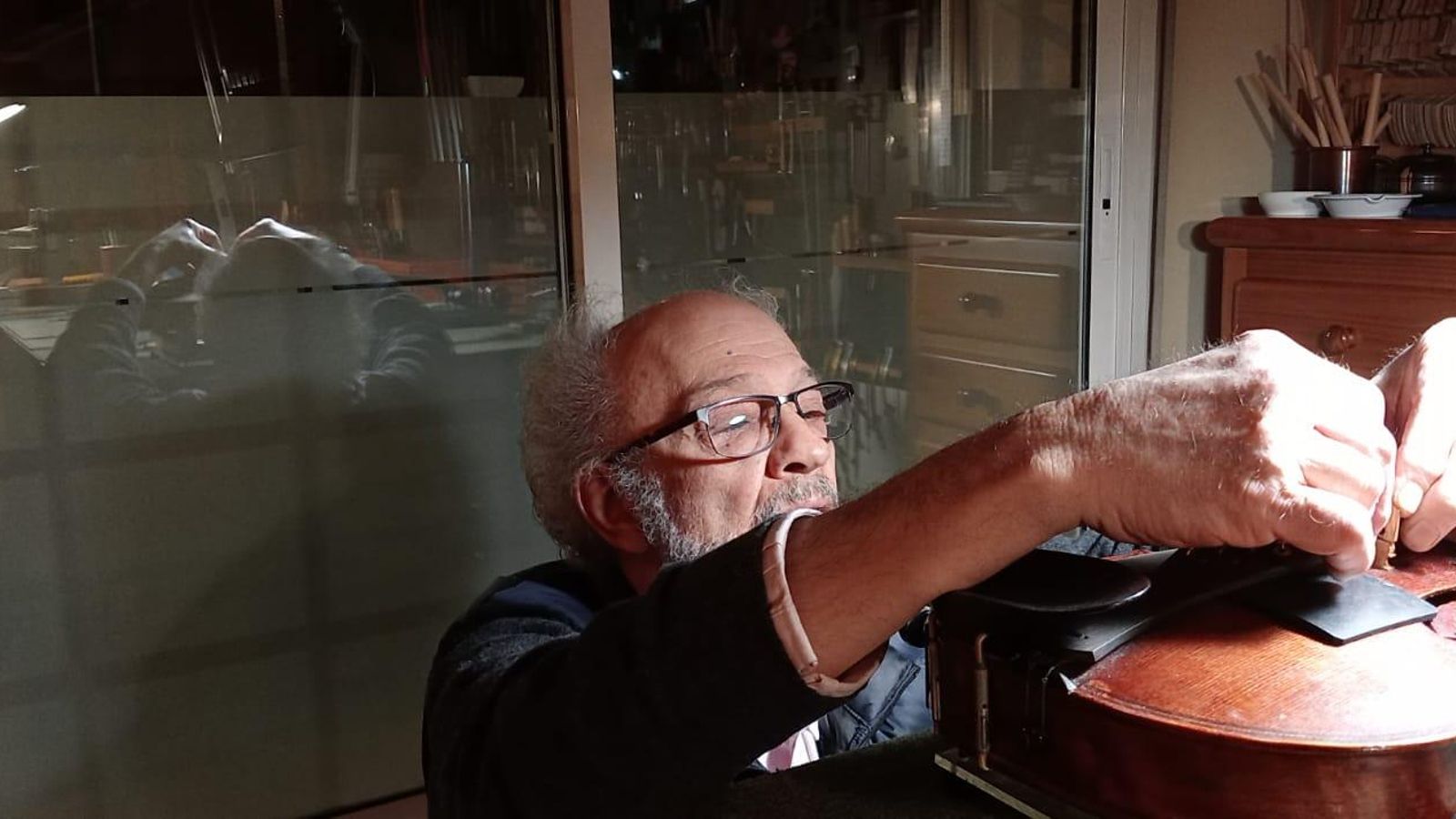 José María Lozano en su taller