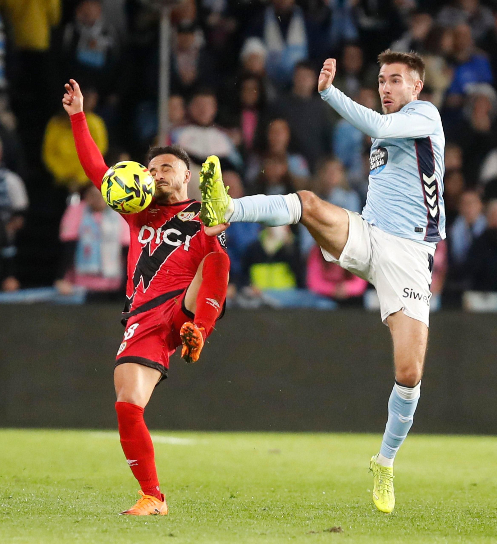 Galería | Celta y Rayo, duelo europeo en Balaídos