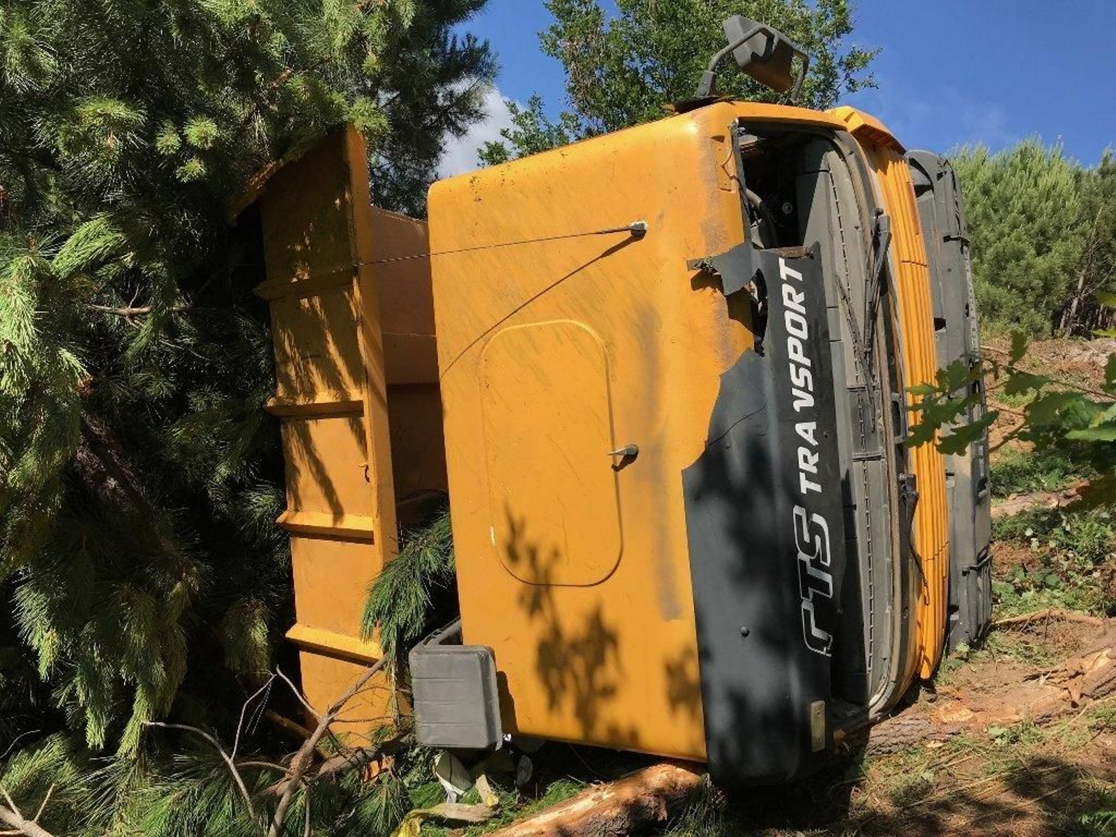 Fallece un camionero en Mos (3) (1024x768)