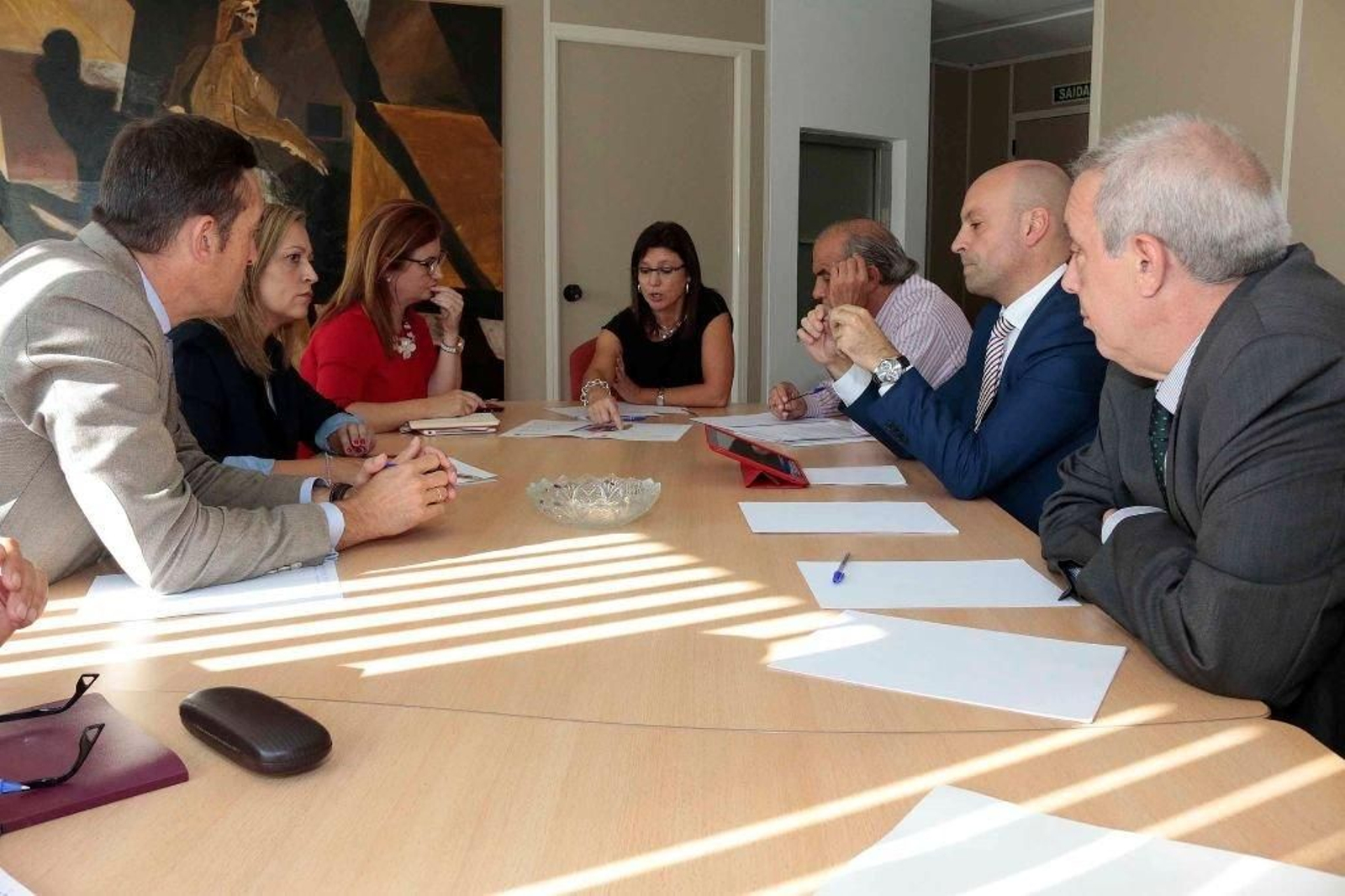 La comisión mixta Concello-Zona Franca, ayer, con Caride y Eguizabal en la cabecera.