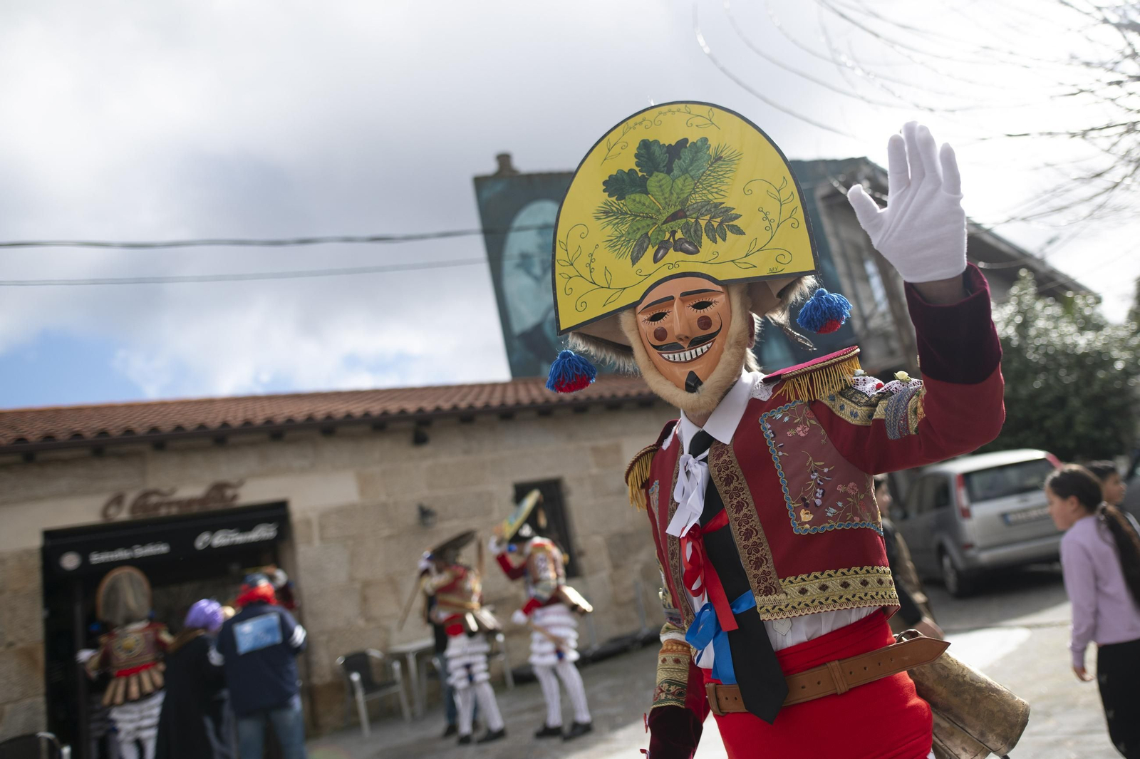 El Entroido de Cualedro volvió a llenar de vida las calles con una celebración marcada por la tradición, la música y la participación vecinal.