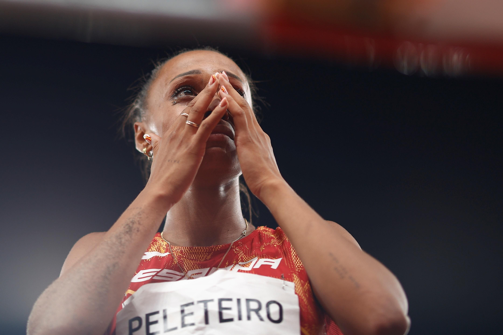 Ana Peleteiro tras ganar su medalla de bronce. EFE