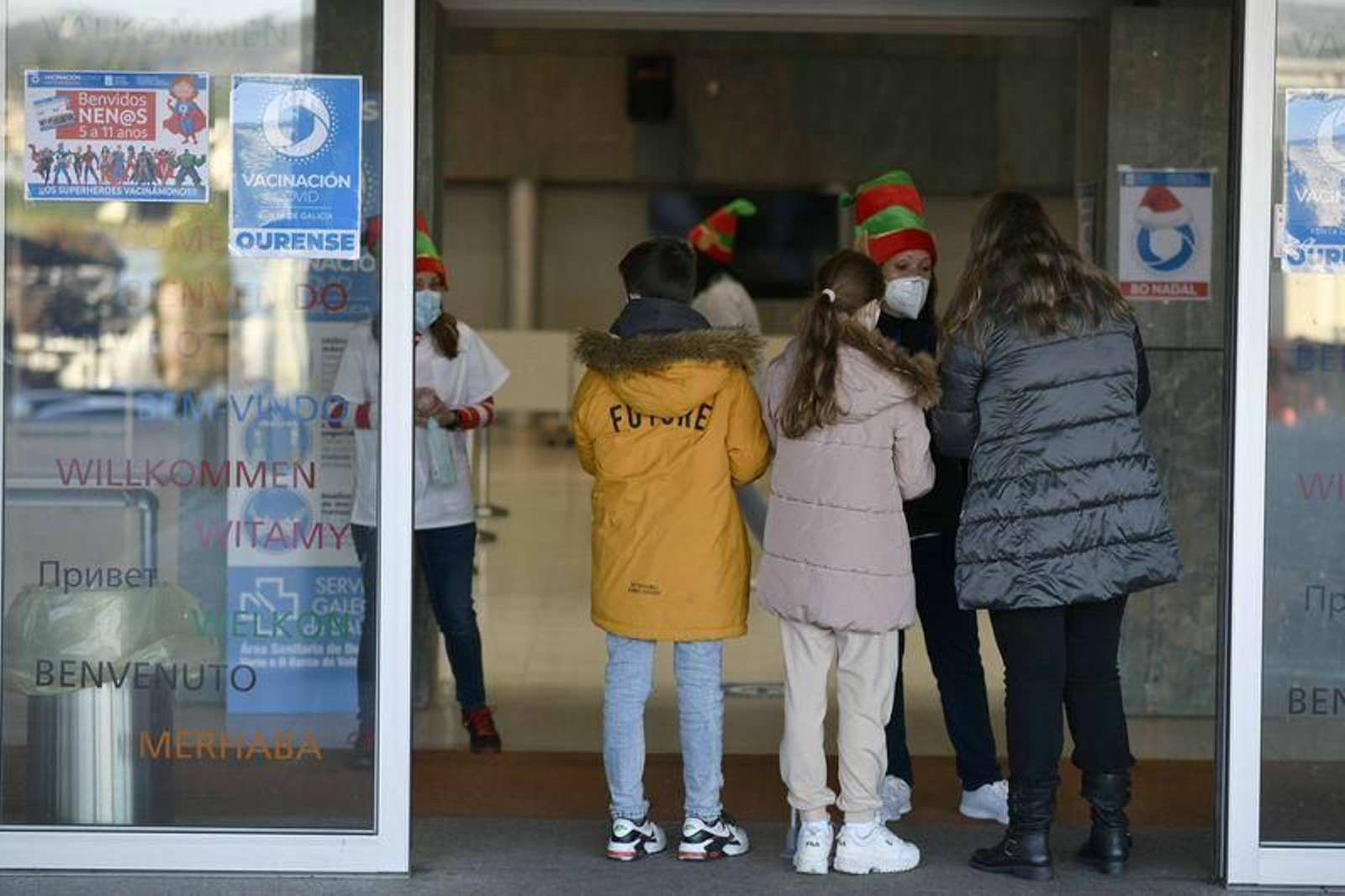 Primera jornada de la vacunación infantil en Expourense // FOTO: XESÚS FARIÑAS