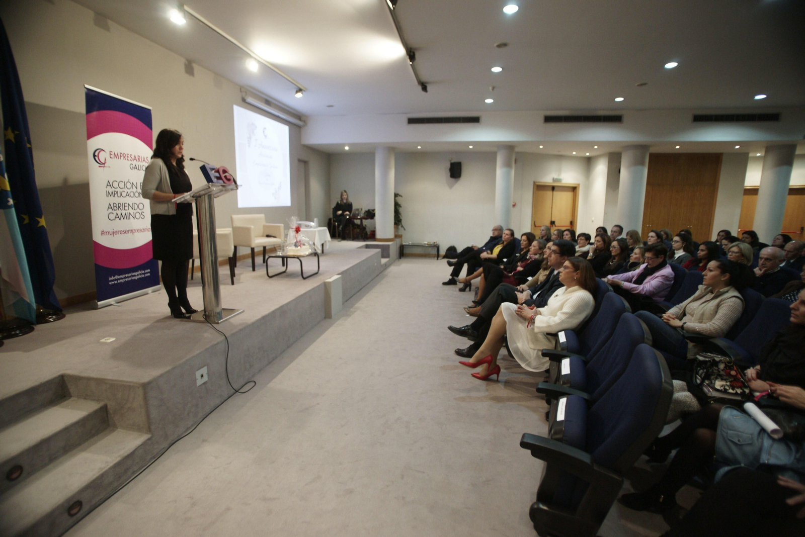 La presidenta de Empresarias Galicia, Susana Pérez, durante su discurso.